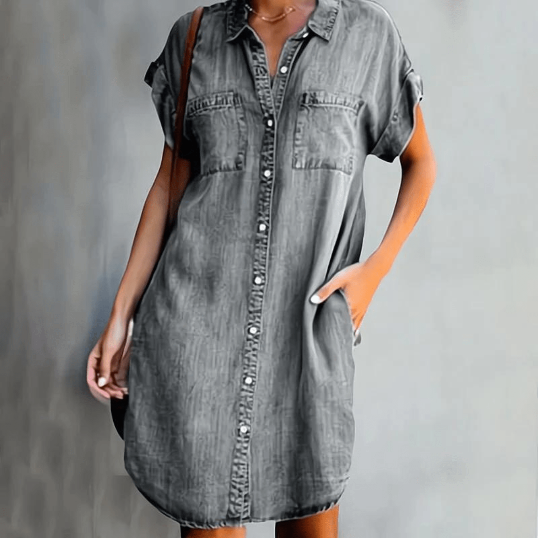 Martina | Kjole i denim med korte ermer